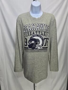 NFL Seattle Seahawks 1976 Long Sleeve Shirt Size L – New